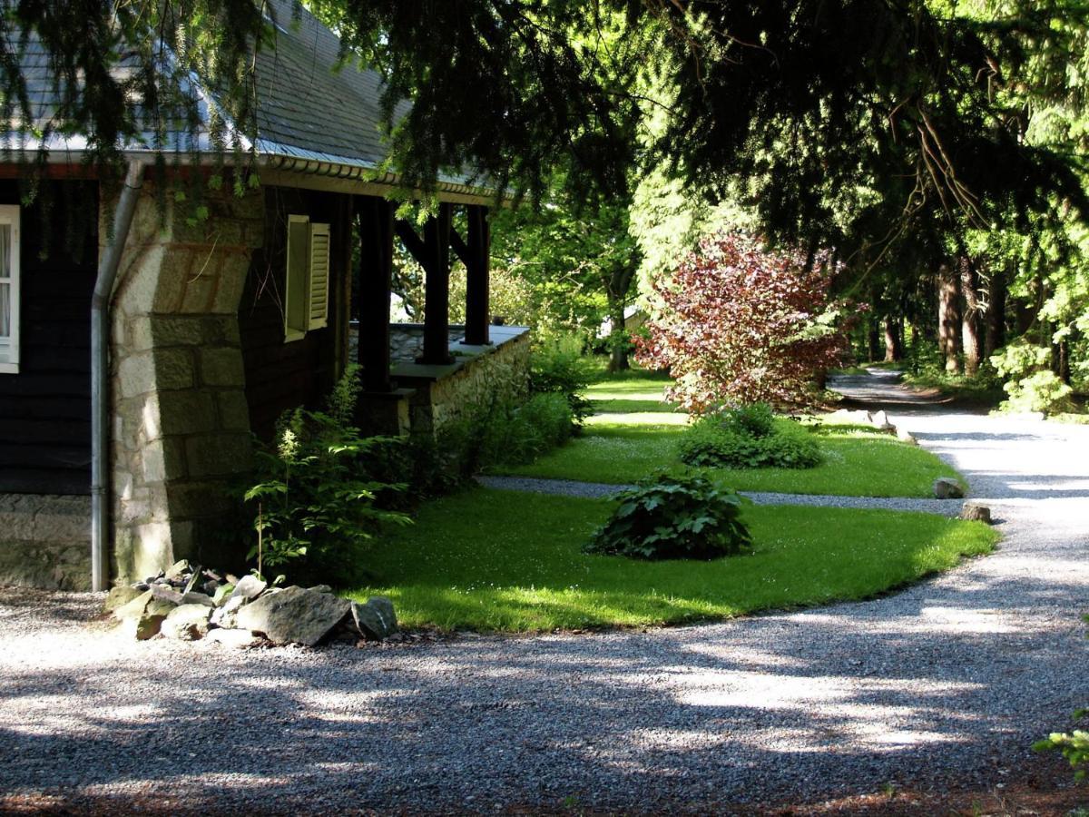 Willa Quietly Located Country House In Vielsalm Zewnętrze zdjęcie