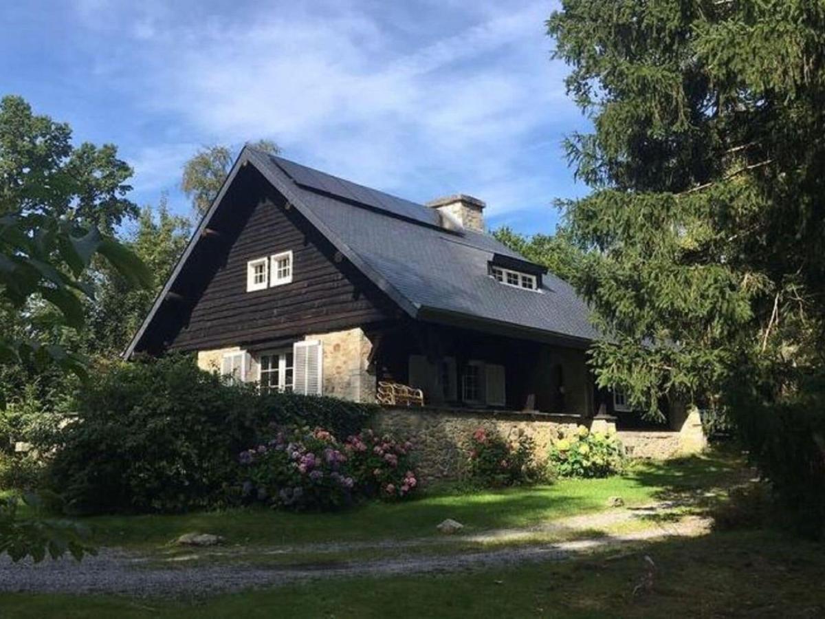 Willa Quietly Located Country House In Vielsalm Zewnętrze zdjęcie